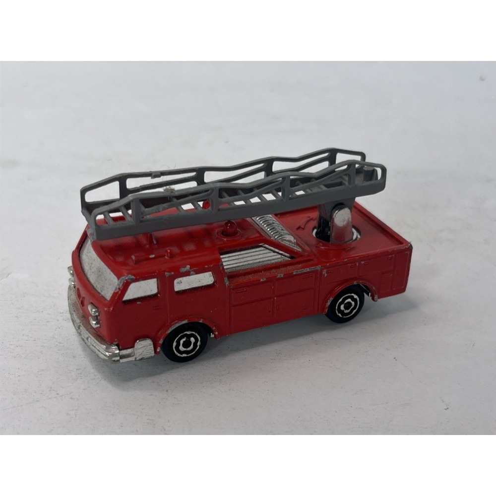 Vintage Majorette Sonic Flashers Fire Ladder Truck Red Die‎ Cast